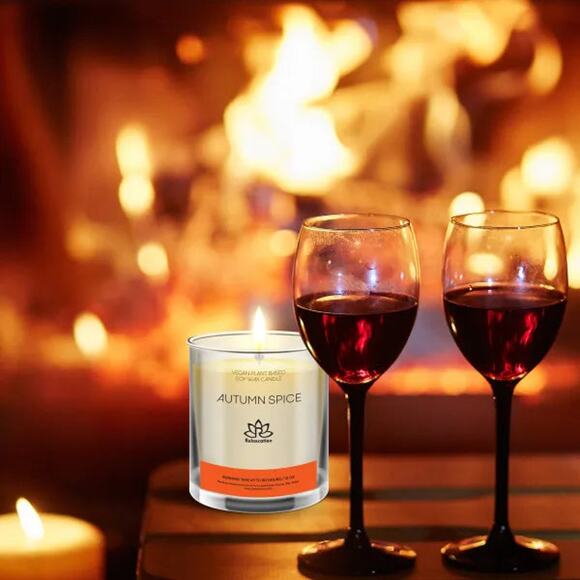 AUTUMN SPICE Soy Wax Candle in Glass Jar (10 oz) - Picture 3 of 6